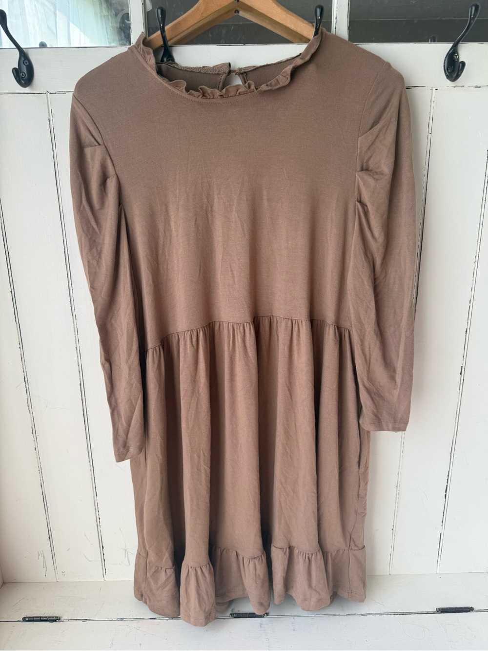 NWT Downeast Wheat Fields Rayon Blend Tiered Smock Mini Dress Coffee Brown M
